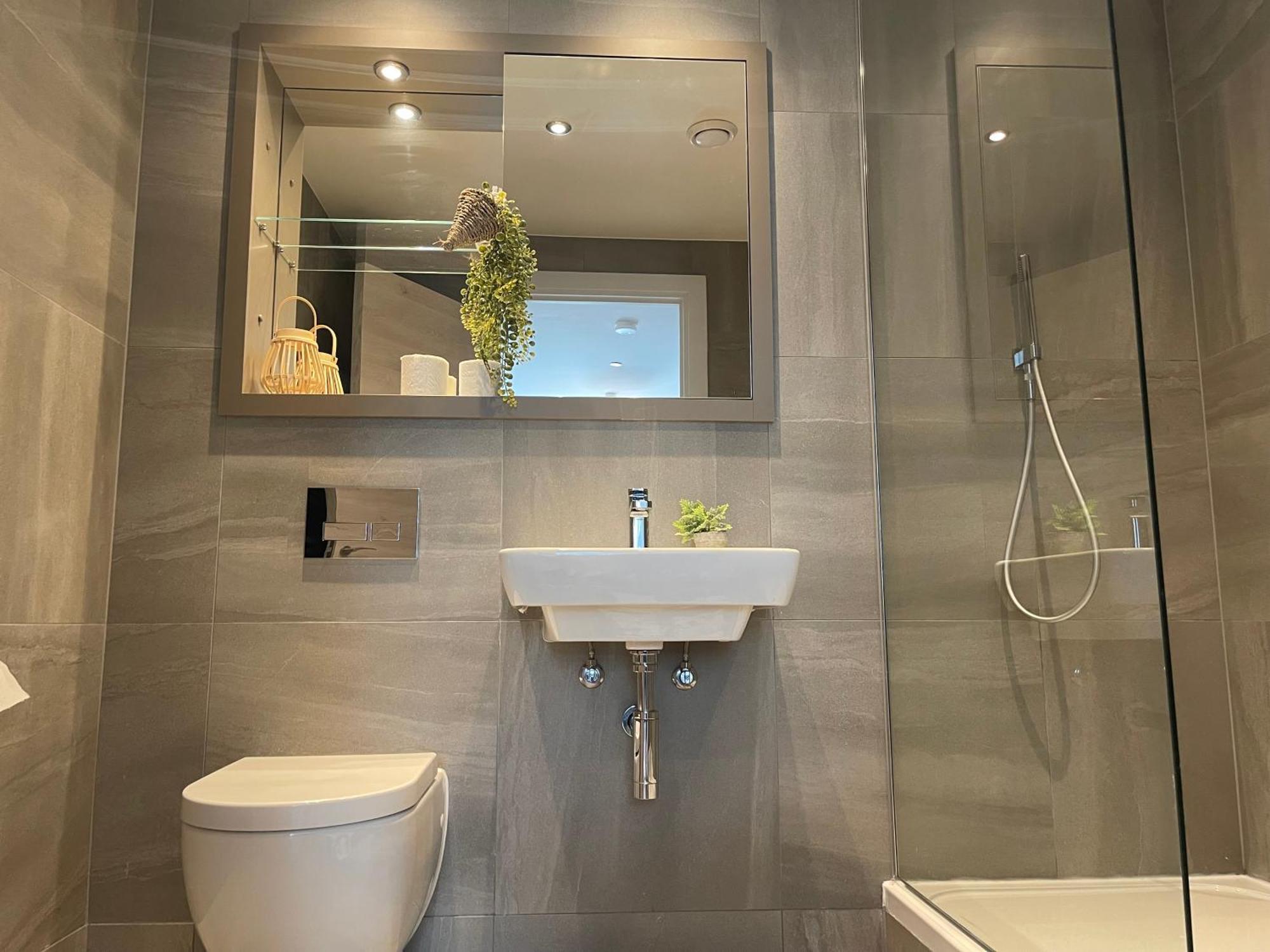 Modern 2 Bedroom City Centre Apartment W Balcony Manchester Eksteriør billede