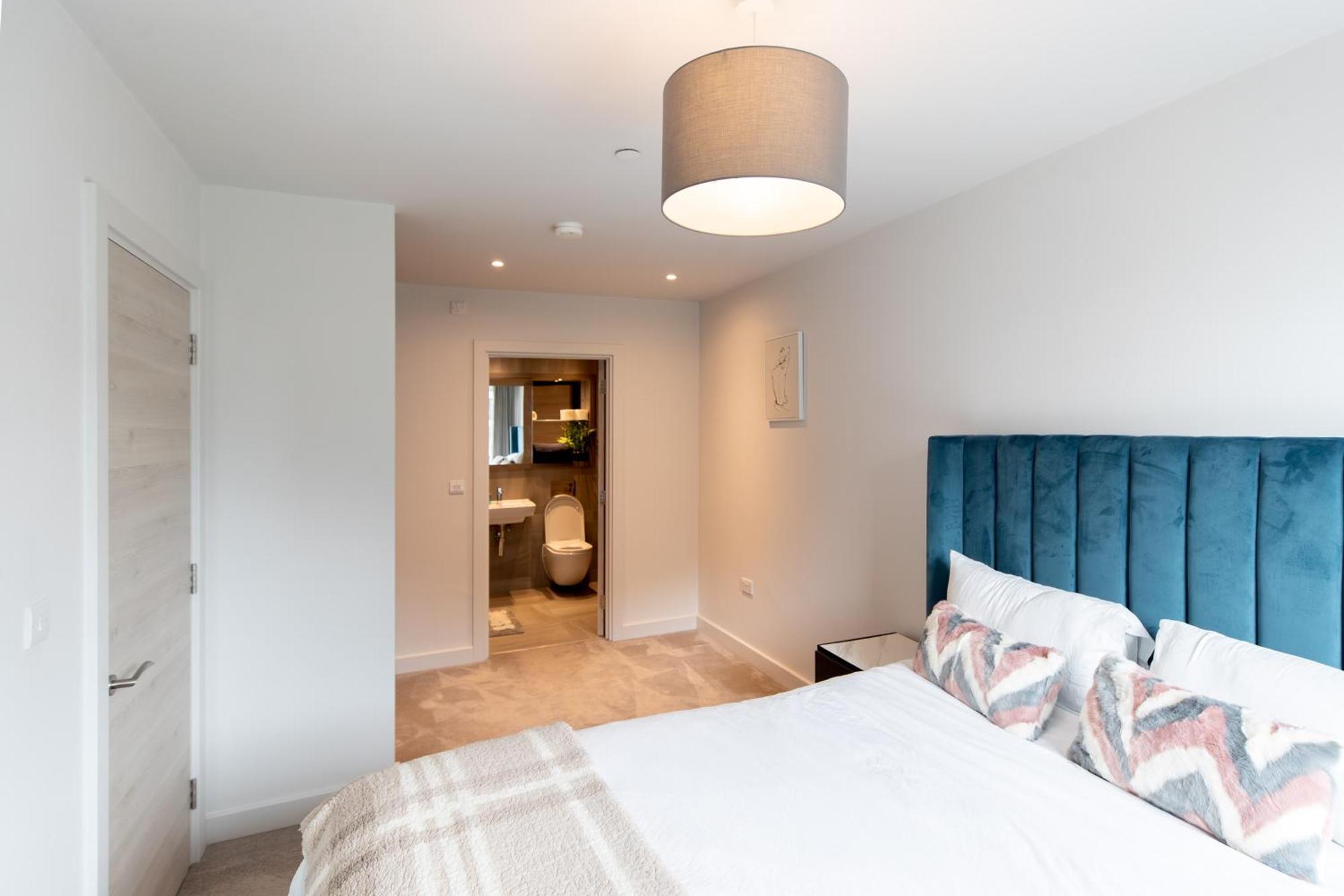 Modern 2 Bedroom City Centre Apartment W Balcony Manchester Eksteriør billede