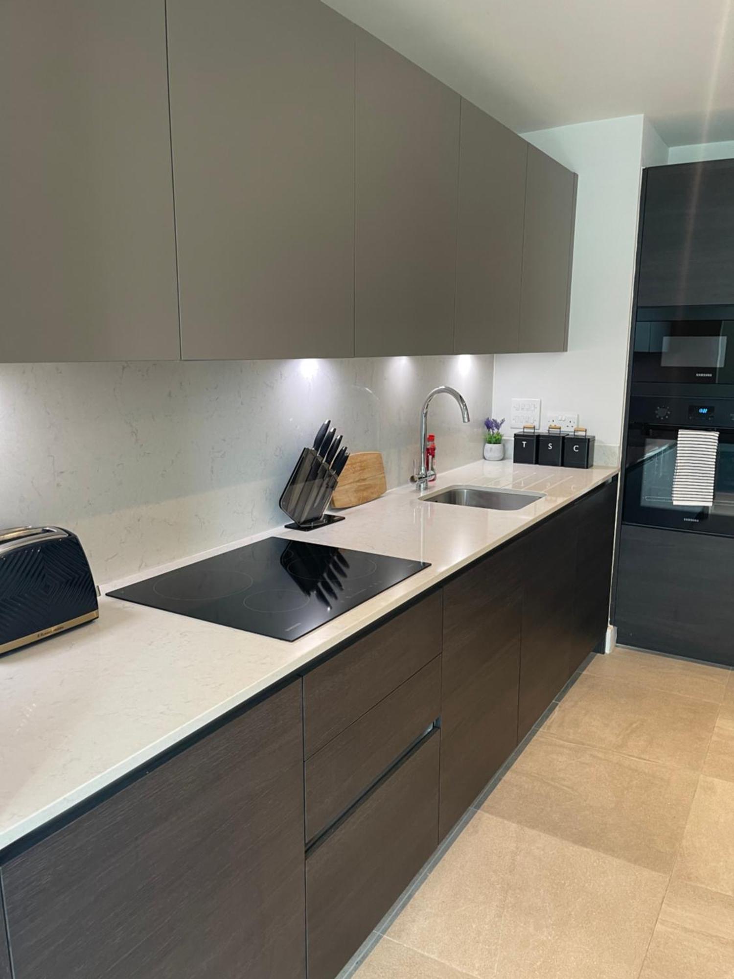 Modern 2 Bedroom City Centre Apartment W Balcony Manchester Eksteriør billede